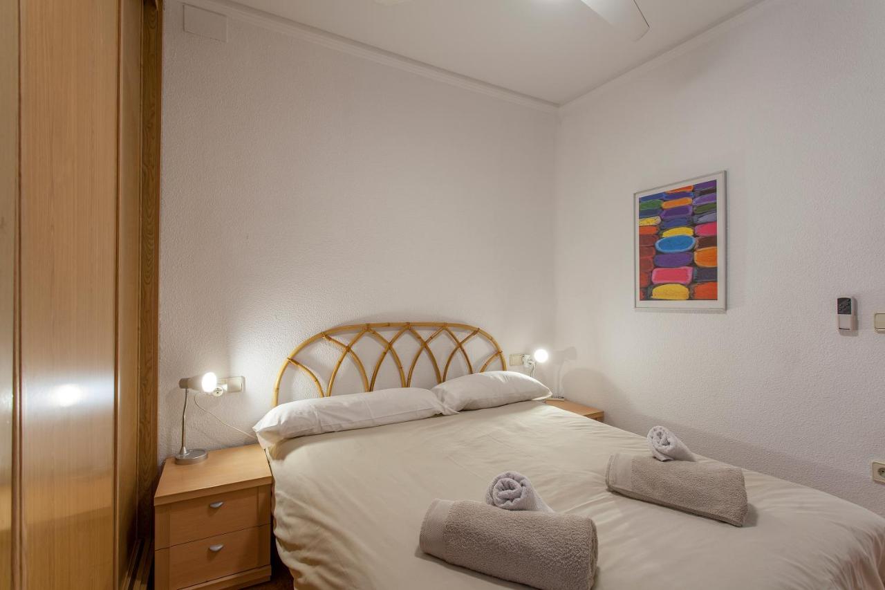 Apartment Near The Marina, Valencia Ngoại thất bức ảnh